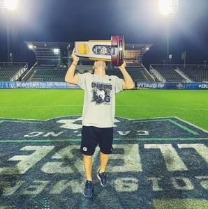 Meet your Posher, Foster